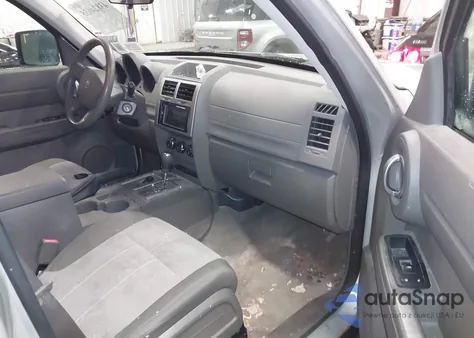 2008 Dodge Nitro Sxt from USA, damaged, VIN 1D8GU28K78W268865